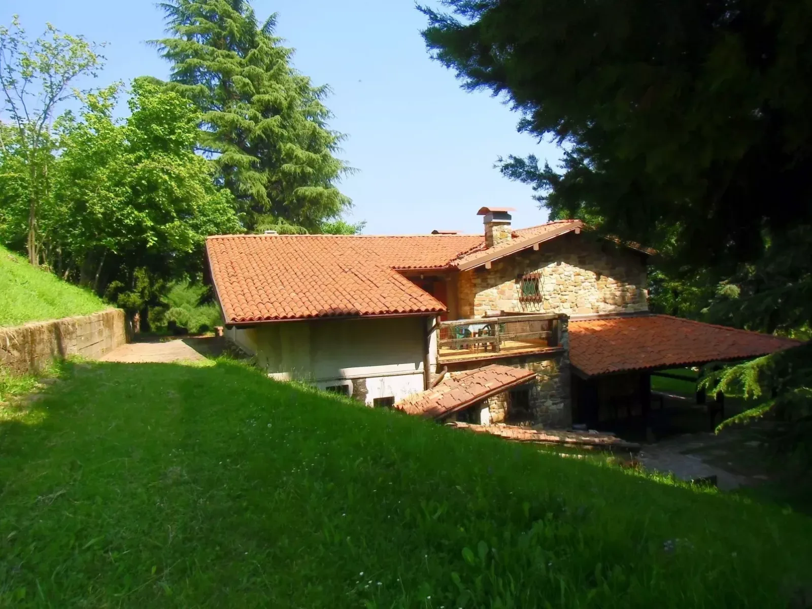 TaiObe - Fröhliches Partyhaus in Italy