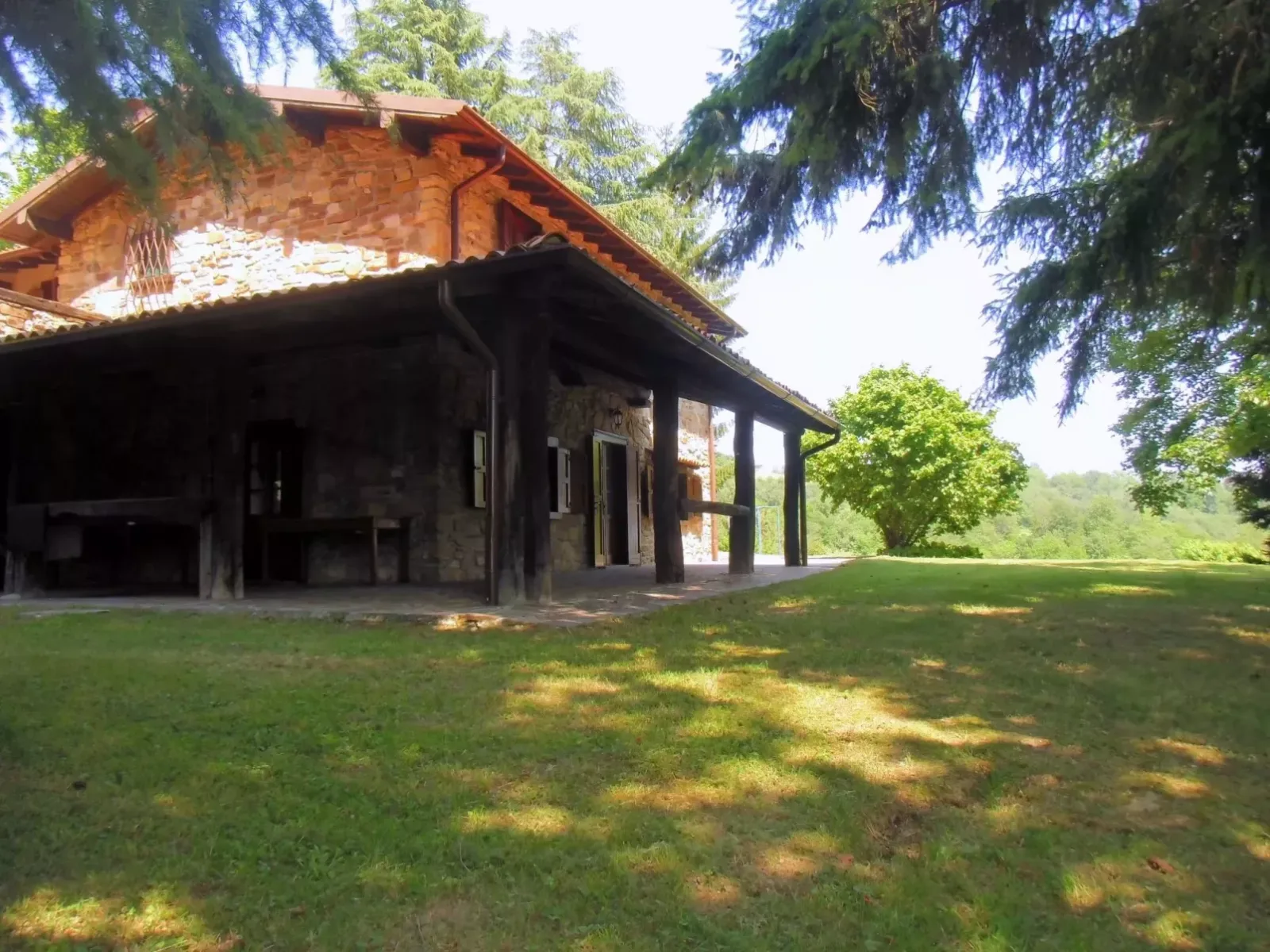 TaiObe - Fröhliches Partyhaus in Italy