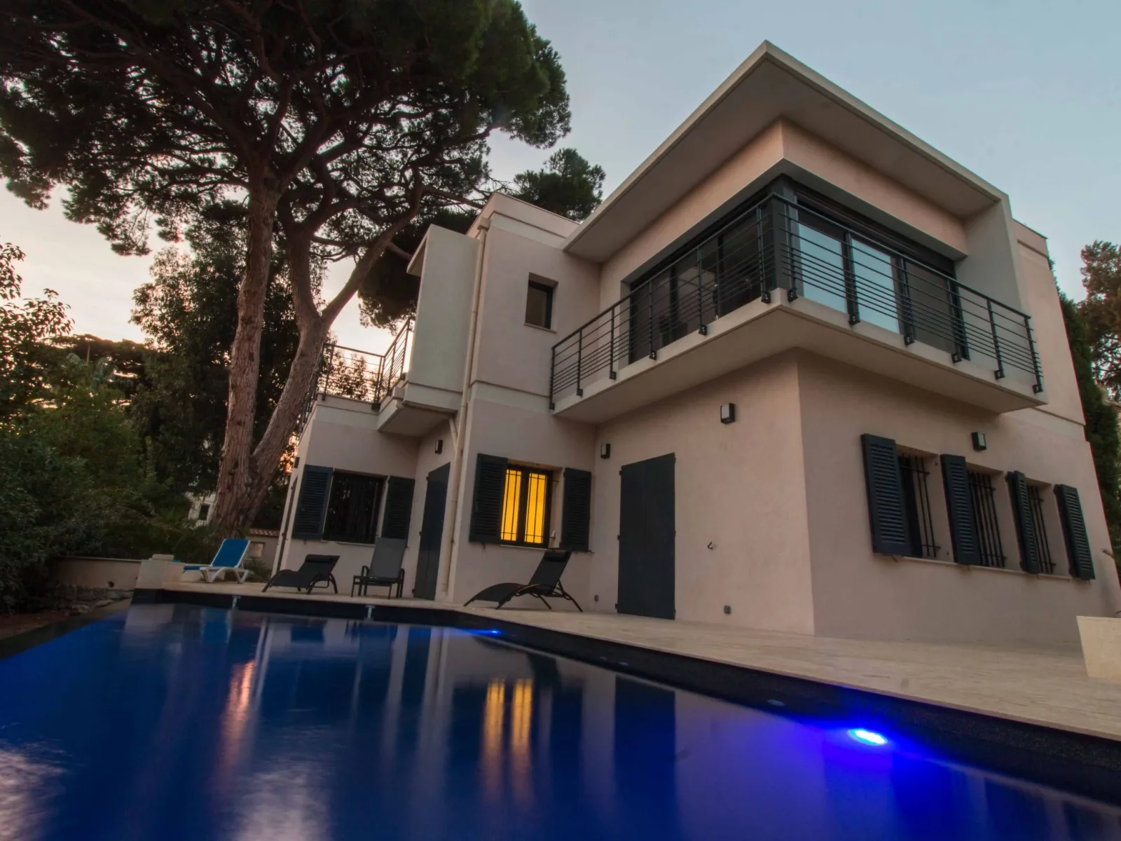 Villa Mascotte in France