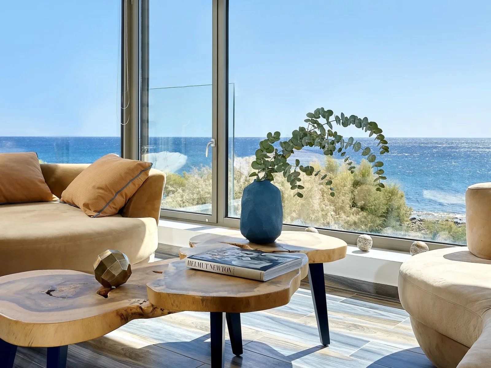 Villa Galilean Moons für 16 Personen und 8 Kinder in Greece