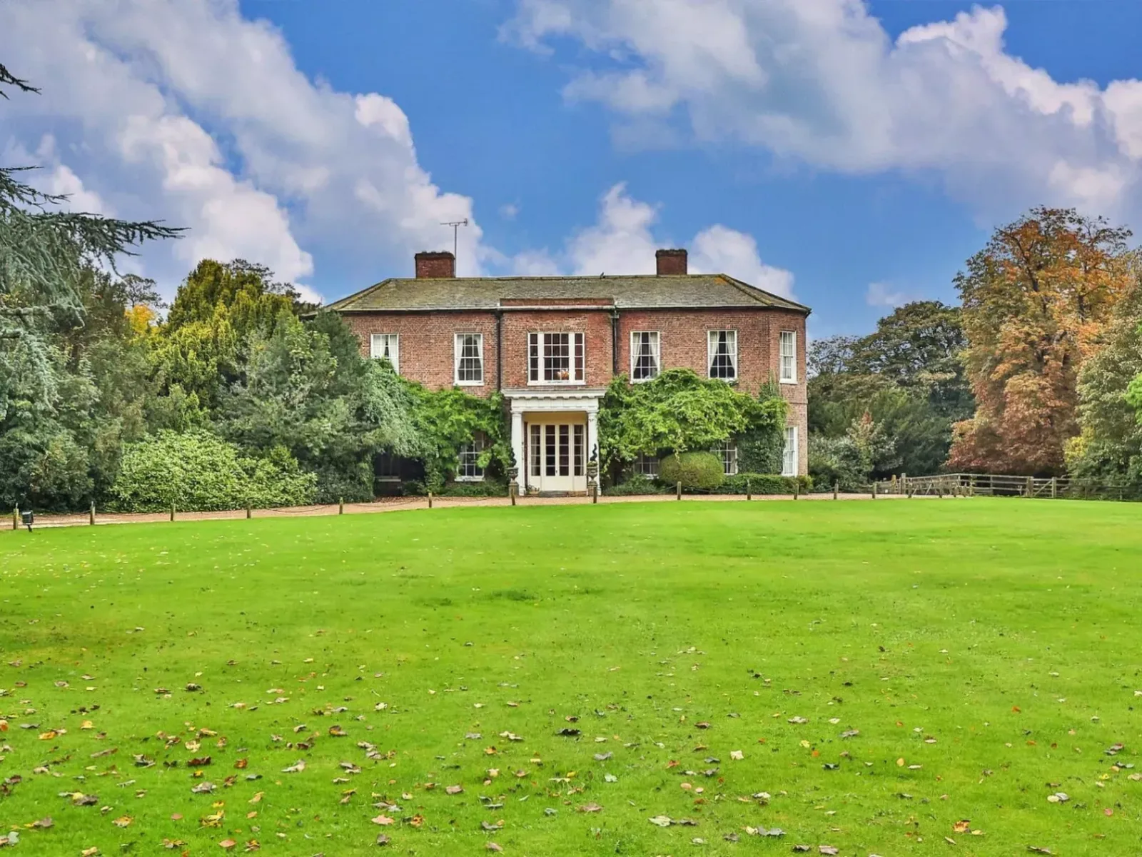 Walcot Hall in United Kingdom